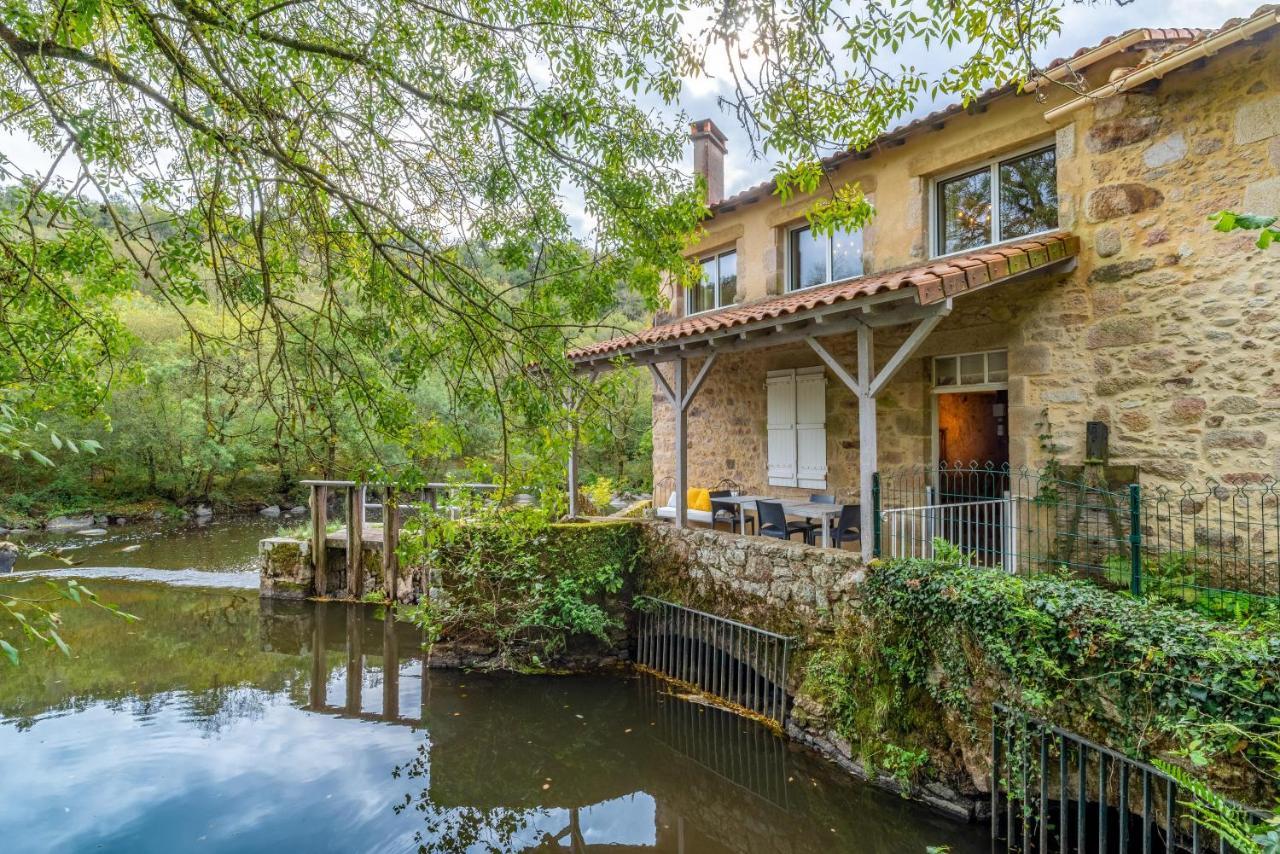 Le Moulin De Pilet Mortagne-sur-Sevre Exterior foto